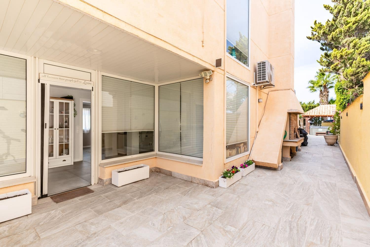 5 quarto Moradia para venda em Garrucha com garagem - 1 150 000 € (Ref: 9282610)