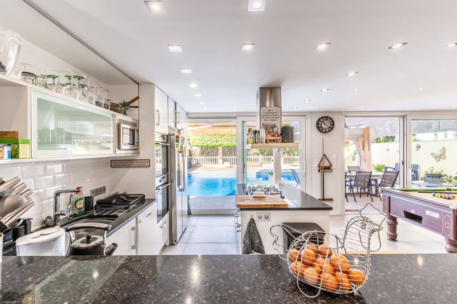 5 quarto Moradia para venda em Garrucha com garagem - 1 150 000 € (Ref: 9282610)