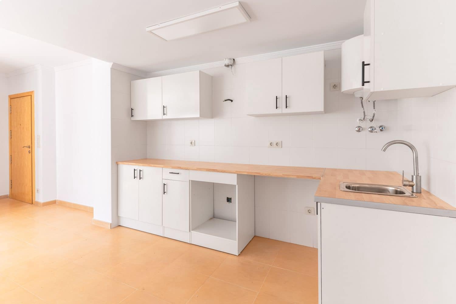 Apartment for sale in Turre - € 108,000 (Ref: 9403011)