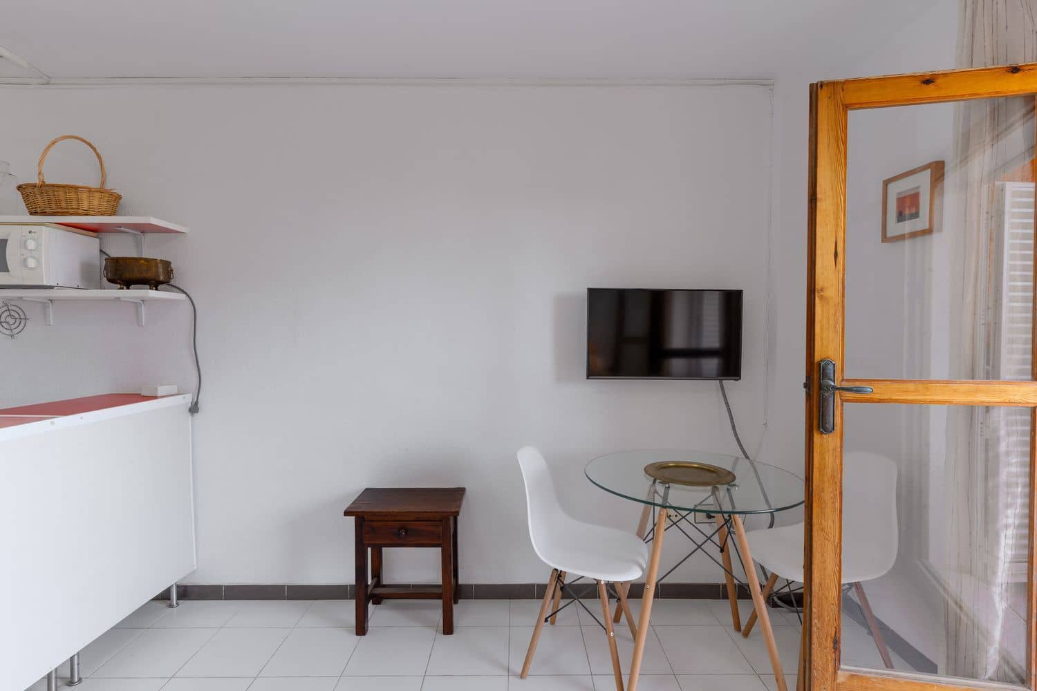 Apartment for sale in Almeria city with pool garage - € 131,000 (Ref: 9460928)