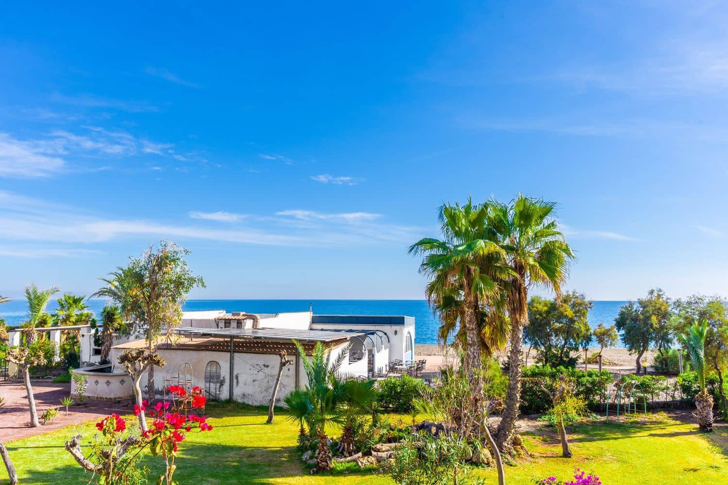 Apartment for sale in Almeria city with pool garage - € 131,000 (Ref: 9460928)