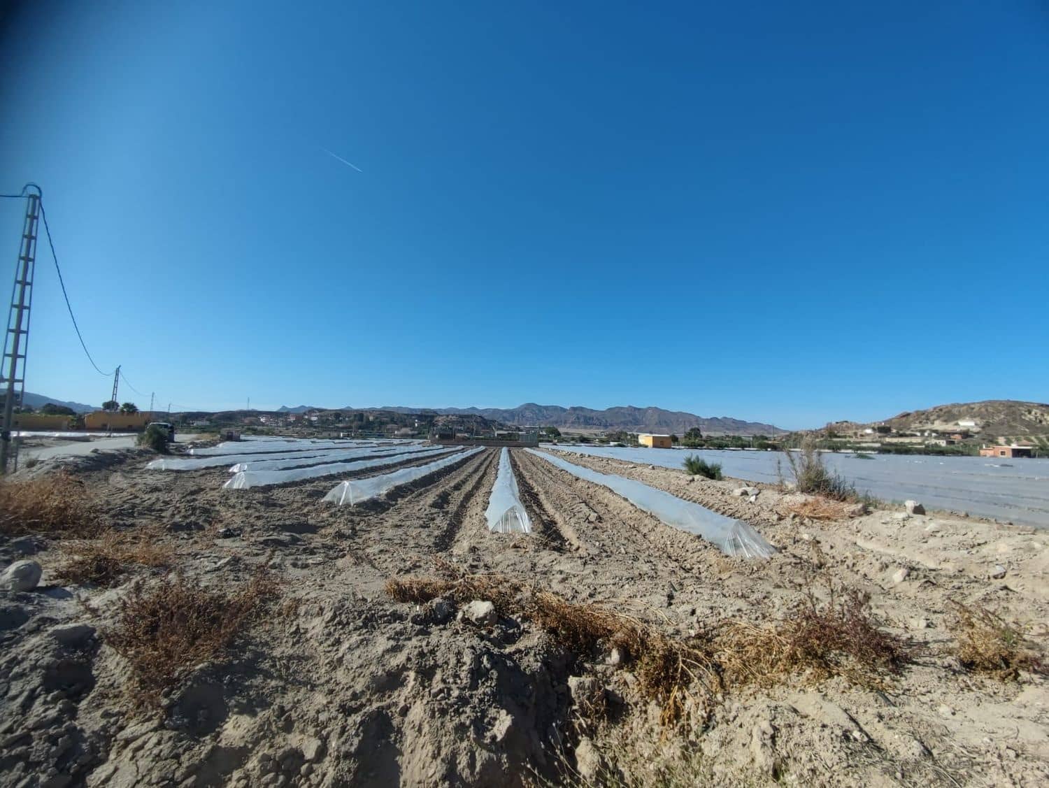 Mark till salu i Cuevas del Almanzora - 36 000 € (Ref: 9473765)