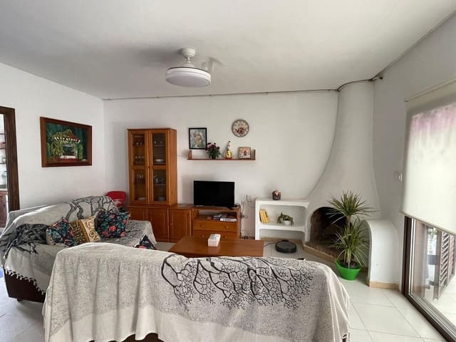 3 bedroom Townhouse for rent in Las Marinas - Pueblo Laguna, Vera with garage - € 650 (Ref: 9481692)