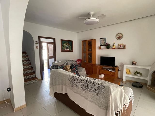 3 bedroom Townhouse for rent in Las Marinas - Pueblo Laguna, Vera with garage - € 650 (Ref: 9481692)