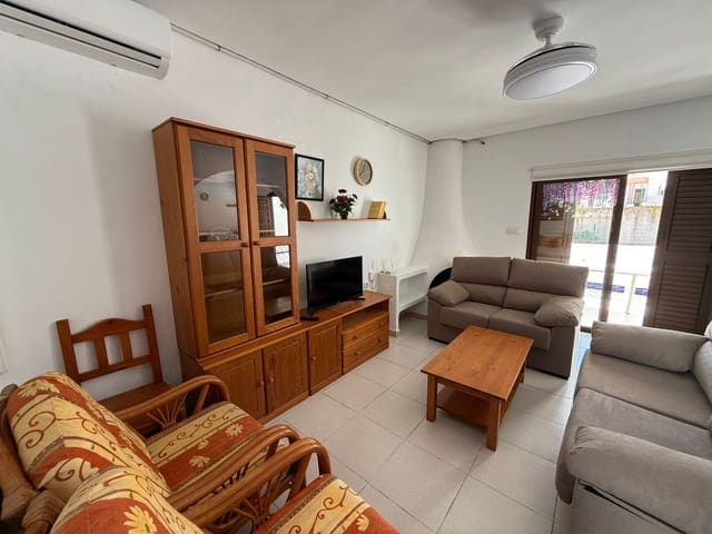 Villa/Maison de 3 chambres à louer à Las Marinas - Pueblo Laguna, Vera - 650 € (Ref: 9481692)