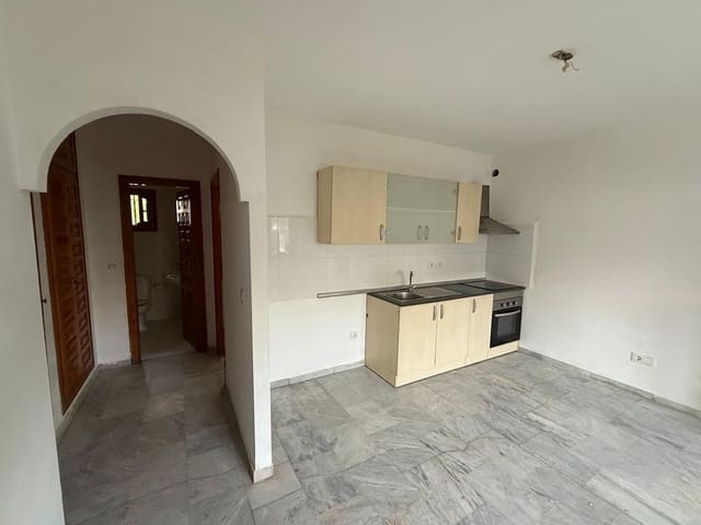 1 makuuhuone Huoneisto myytävänä paikassa Las Marinas - Pueblo Laguna, Vera mukana uima-altaan 
autotalli - 118 000 € (Ref: 9496694)