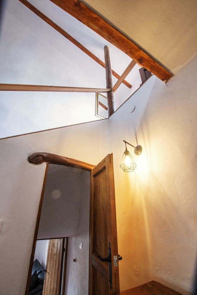 8 soverom Villa til salgs i Oria med garasje - € 495 000 (Ref: 9548799)