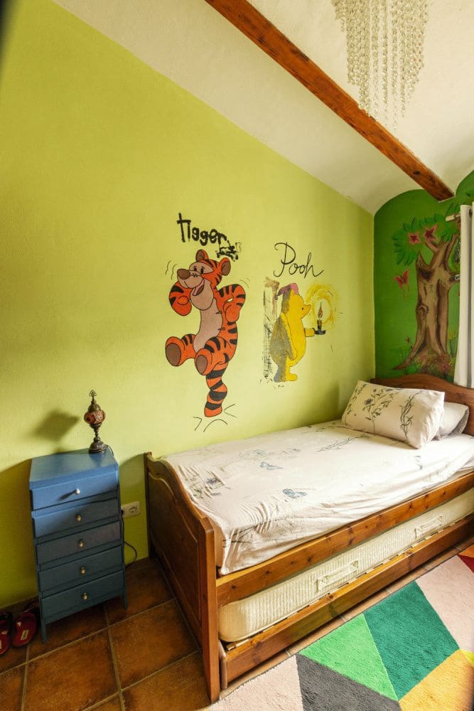 8 soverom Villa til salgs i Oria med garasje - € 495 000 (Ref: 9548799)