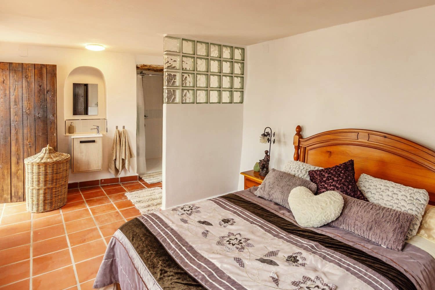 8 soverom Villa til salgs i Oria med garasje - € 495 000 (Ref: 9548799)