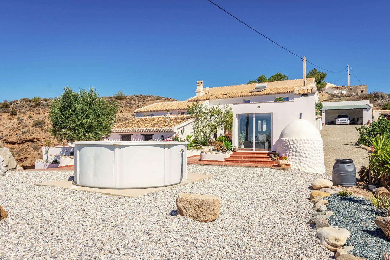 8 soverom Villa til salgs i Oria med garasje - € 495 000 (Ref: 9548799)