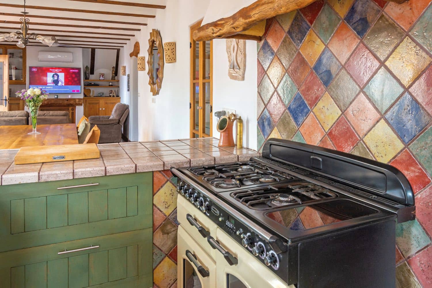 8 soverom Villa til salgs i Oria med garasje - € 495 000 (Ref: 9548799)