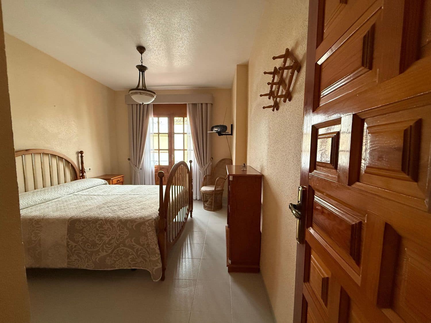 4 bedroom Villa for sale in Garrucha - € 195,000 (Ref: 9551059)