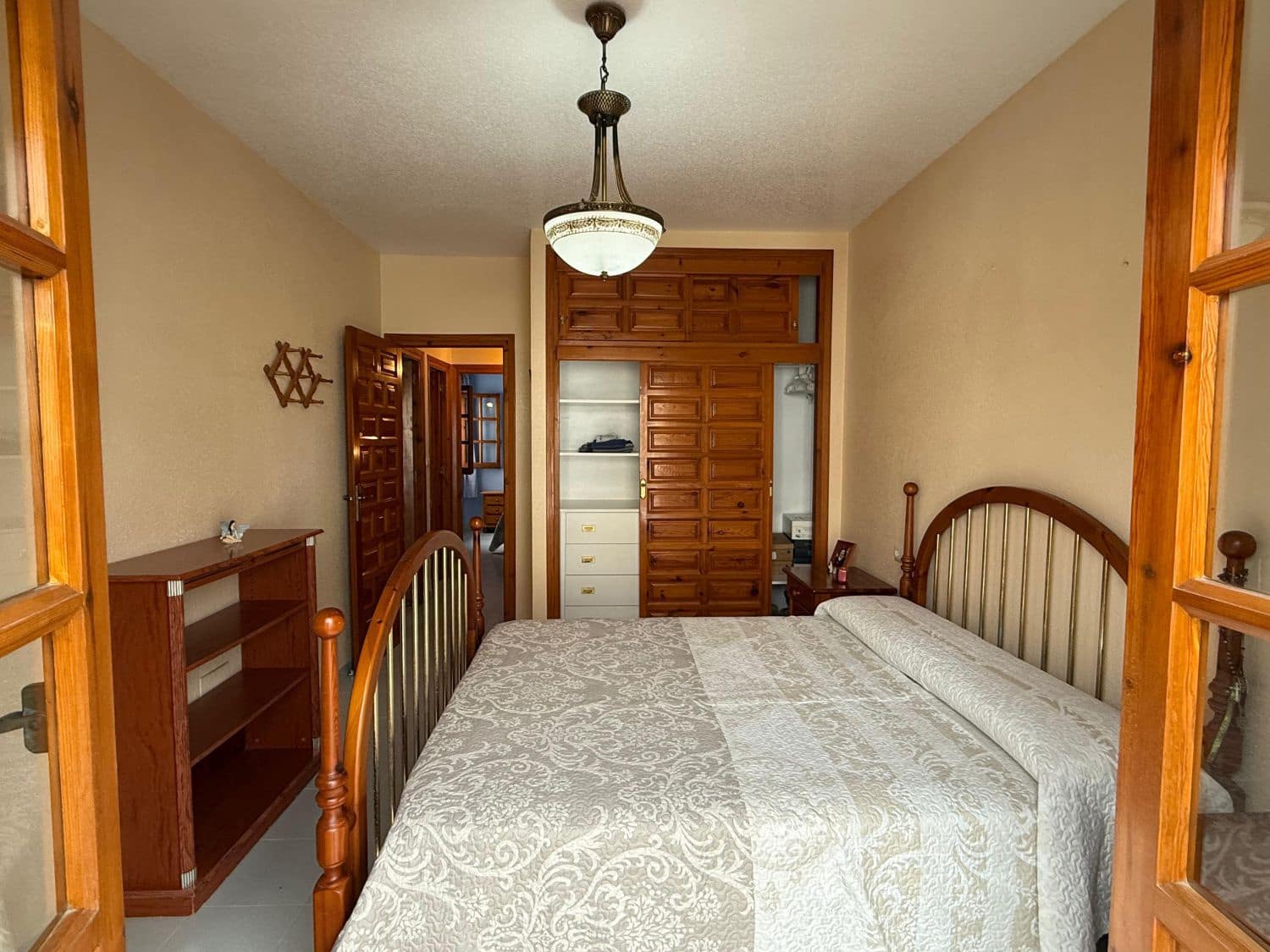 4 bedroom Villa for sale in Garrucha - € 195,000 (Ref: 9551059)