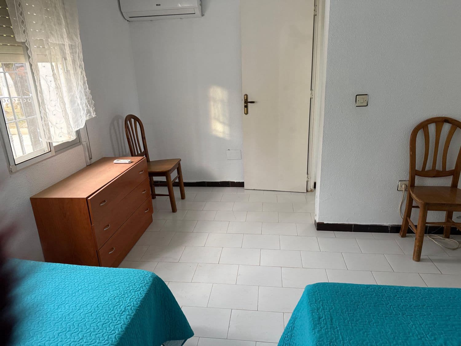 3 makuuhuone Huvila myytävänä paikassa Vera mukana 
autotalli - 230 000 € (Ref: 9576258)