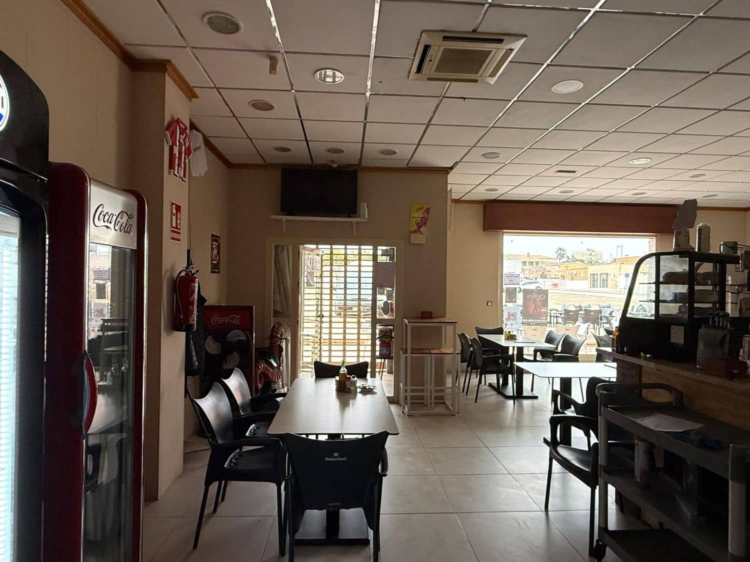 Kaupallinen myytävänä paikassa La Alfoquia - 35 000 € (Ref: 9644597)