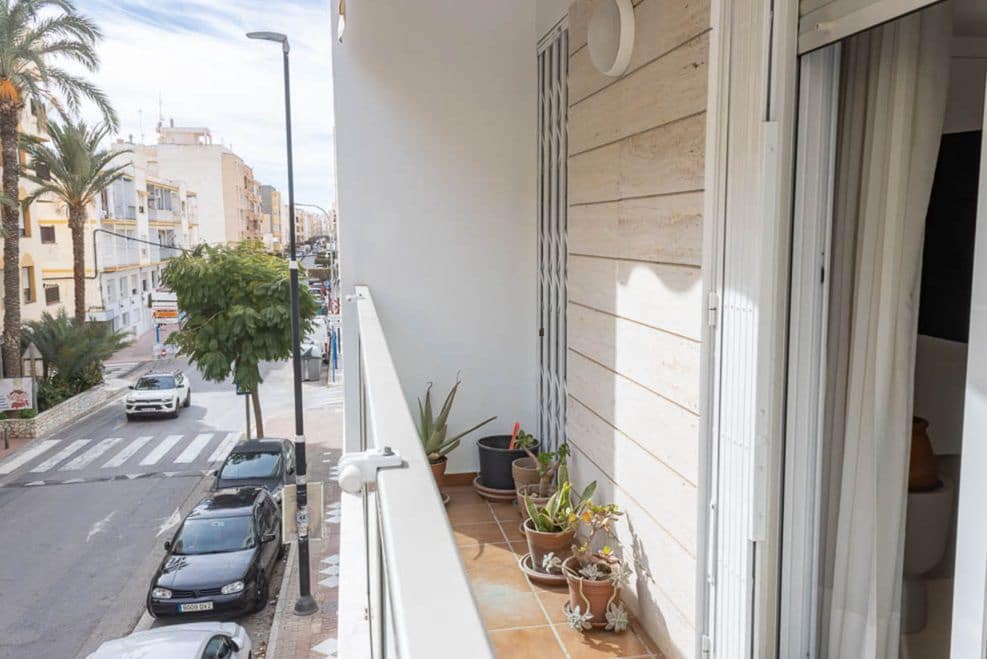 Apartamento de 3 habitaciones en Garrucha en venta con garaje - 290.000 € (Ref: 9690307)