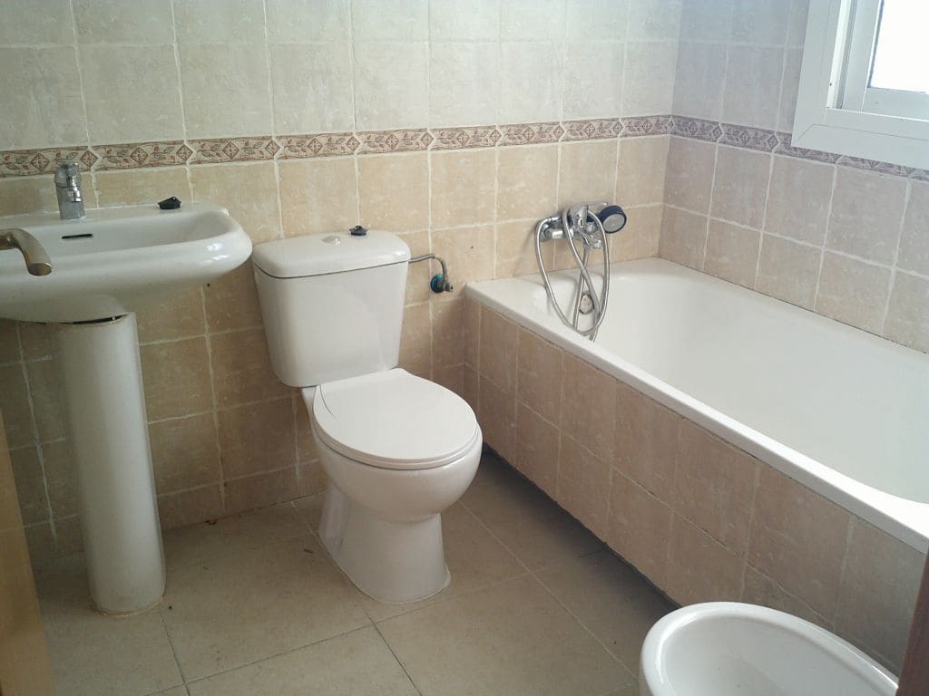 3 makuuhuone Huvila myytävänä paikassa Vera - 275 000 € (Ref: 9800541)