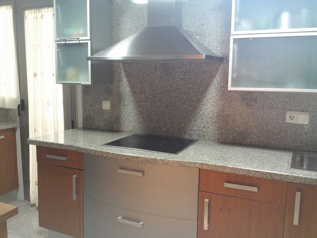 2 slaapkamer Appartement te koop in Garrucha met garage - € 219.000 (Ref: 9800543)