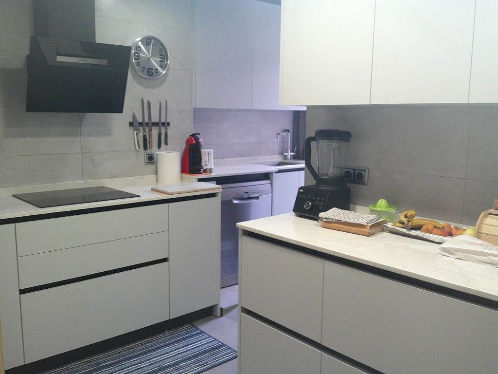 2 bedroom Apartment for sale in Garrucha with garage - € 239,900 (Ref: 9835985)