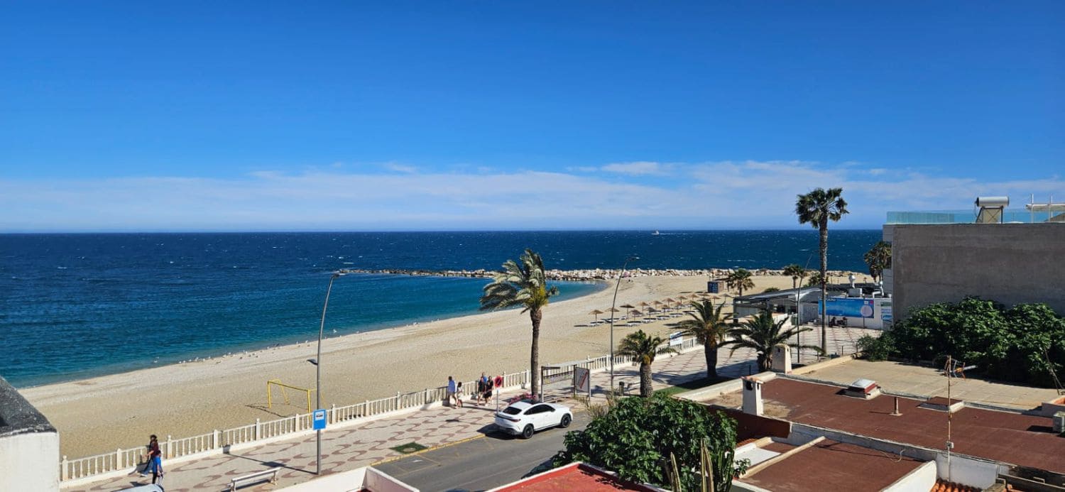 2 bedroom Apartment for sale in Garrucha - € 185,000 (Ref: 9866709)