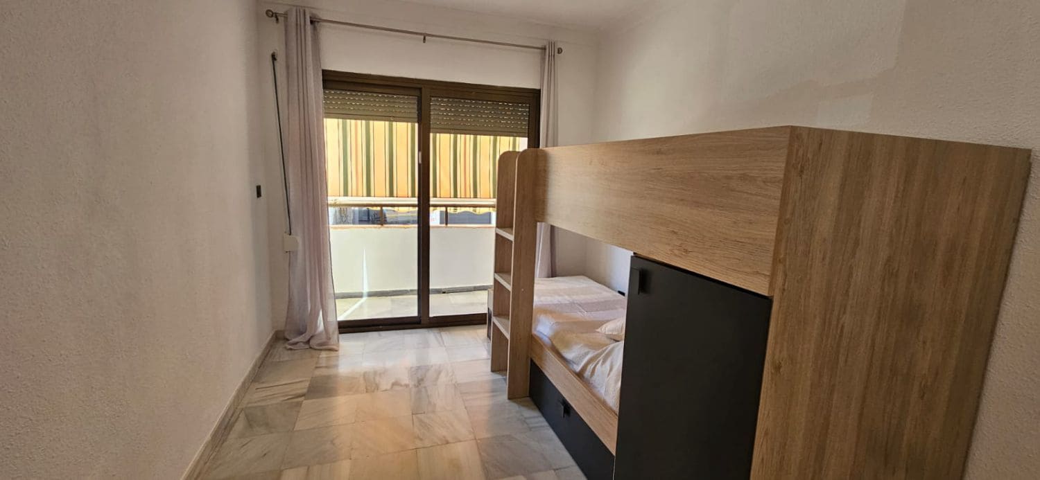 2 bedroom Apartment for sale in Garrucha - € 185,000 (Ref: 9866709)