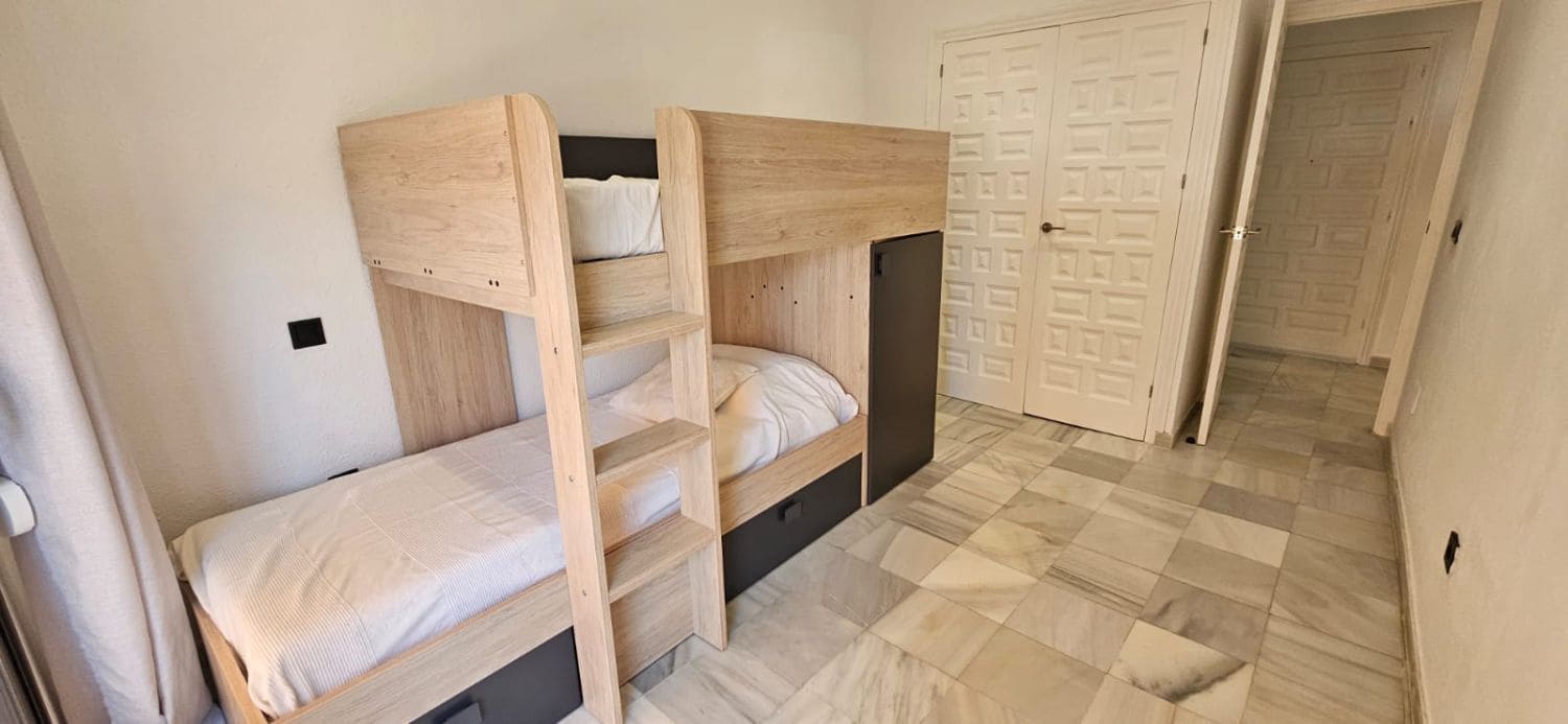 2 bedroom Apartment for sale in Garrucha - € 185,000 (Ref: 9866709)