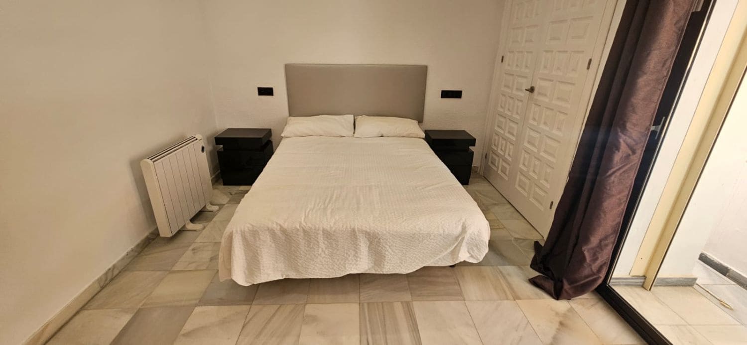 2 bedroom Apartment for sale in Garrucha - € 185,000 (Ref: 9866709)