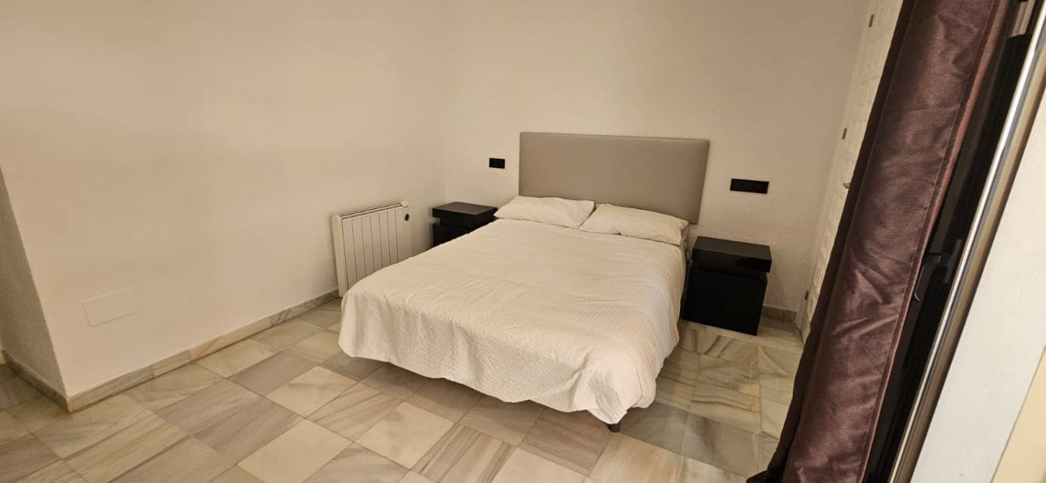 2 bedroom Apartment for sale in Garrucha - € 185,000 (Ref: 9866709)