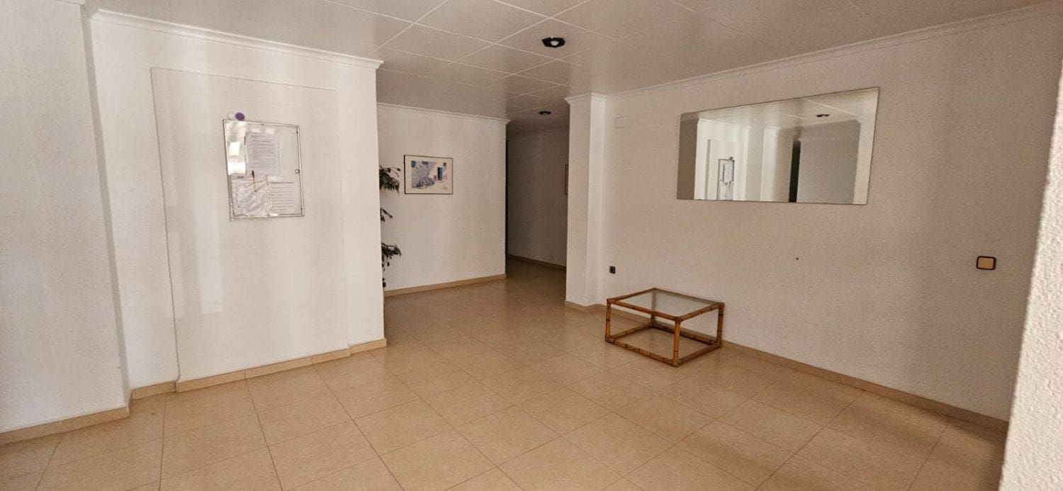 2 bedroom Apartment for sale in Garrucha - € 185,000 (Ref: 9866709)