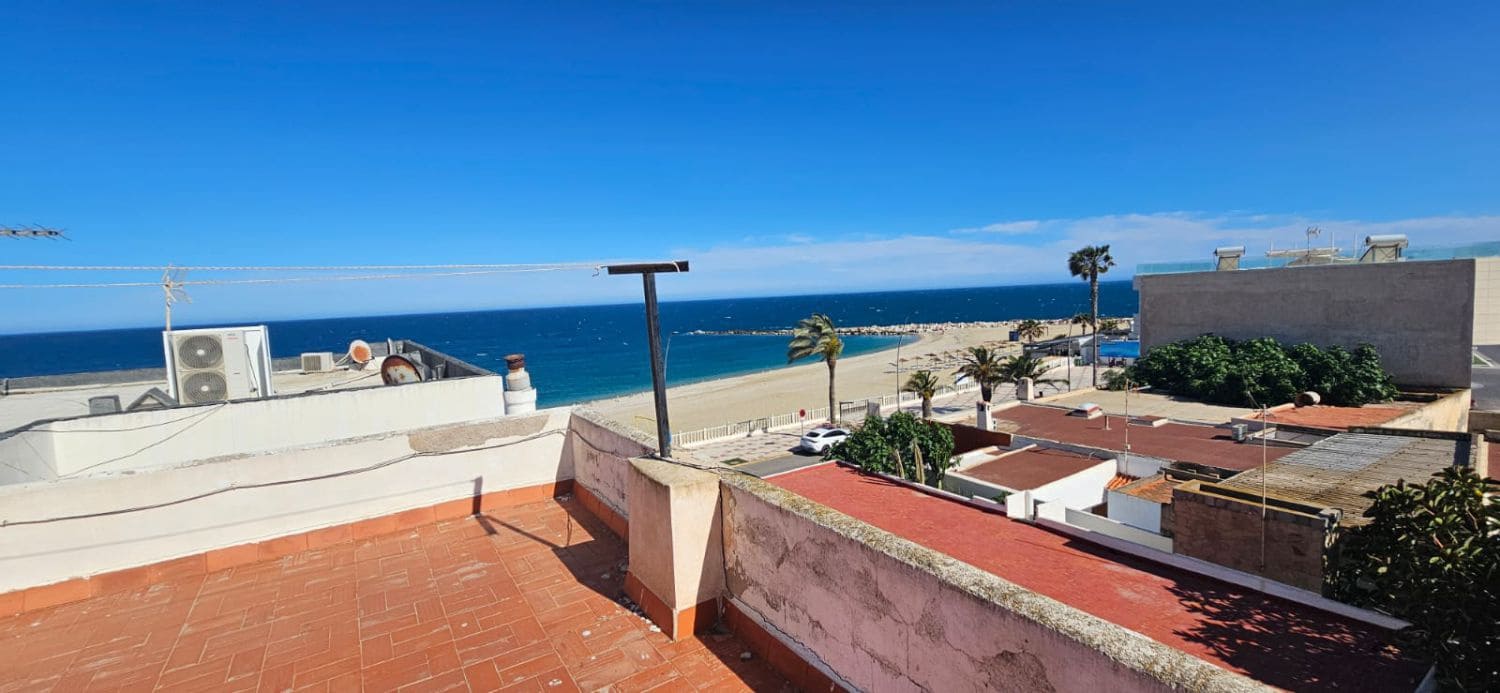 2 bedroom Apartment for sale in Garrucha - € 185,000 (Ref: 9866709)
