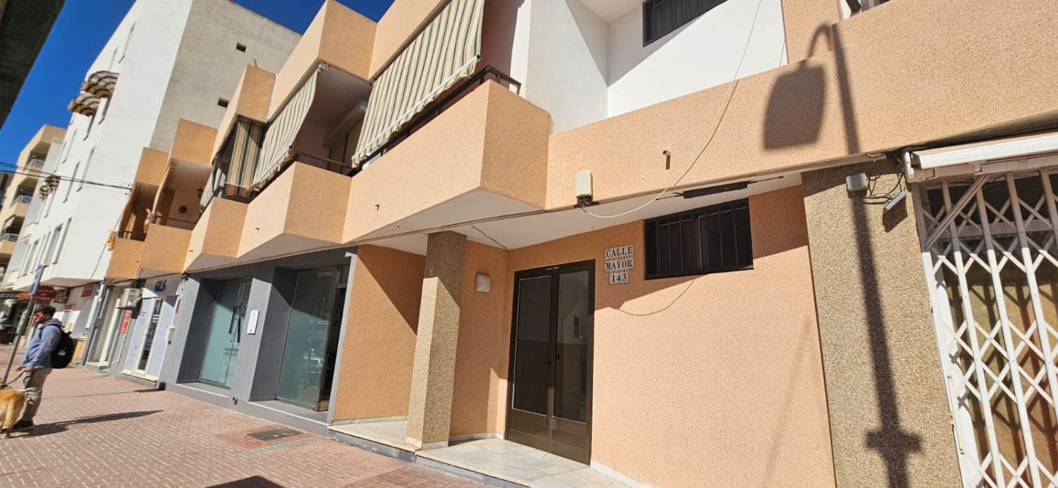 2 bedroom Apartment for sale in Garrucha - € 185,000 (Ref: 9866709)
