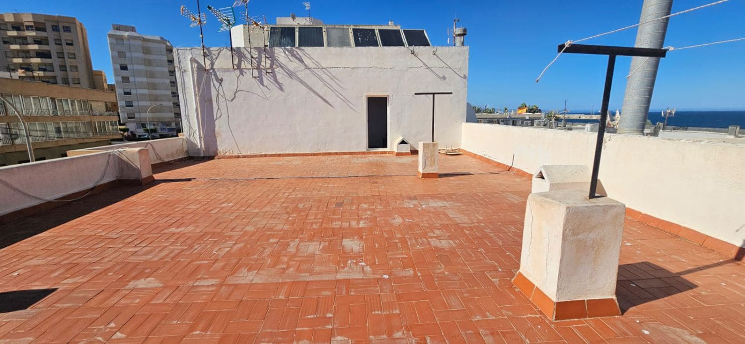 2 bedroom Apartment for sale in Garrucha - € 185,000 (Ref: 9866709)