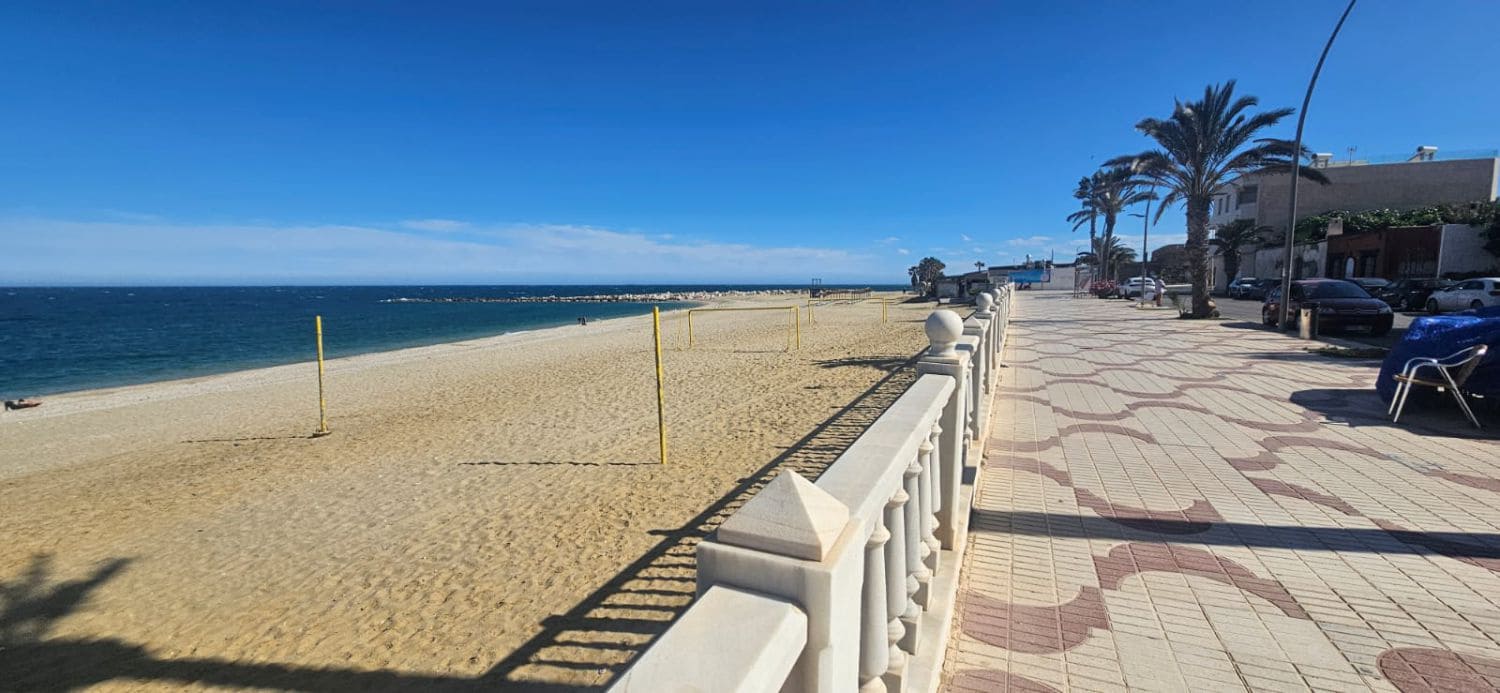 2 bedroom Apartment for sale in Garrucha - € 185,000 (Ref: 9866709)
