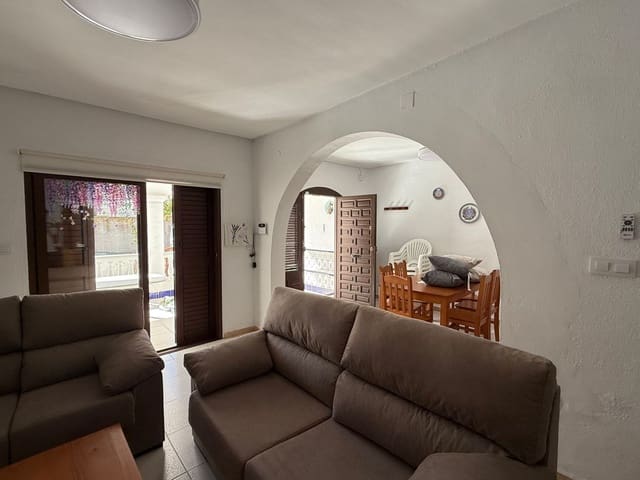 3 Zimmer Reihenhaus zu vermieten in Las Marinas - Pueblo Laguna, Vera - 1.500 € (Ref: 9915323)