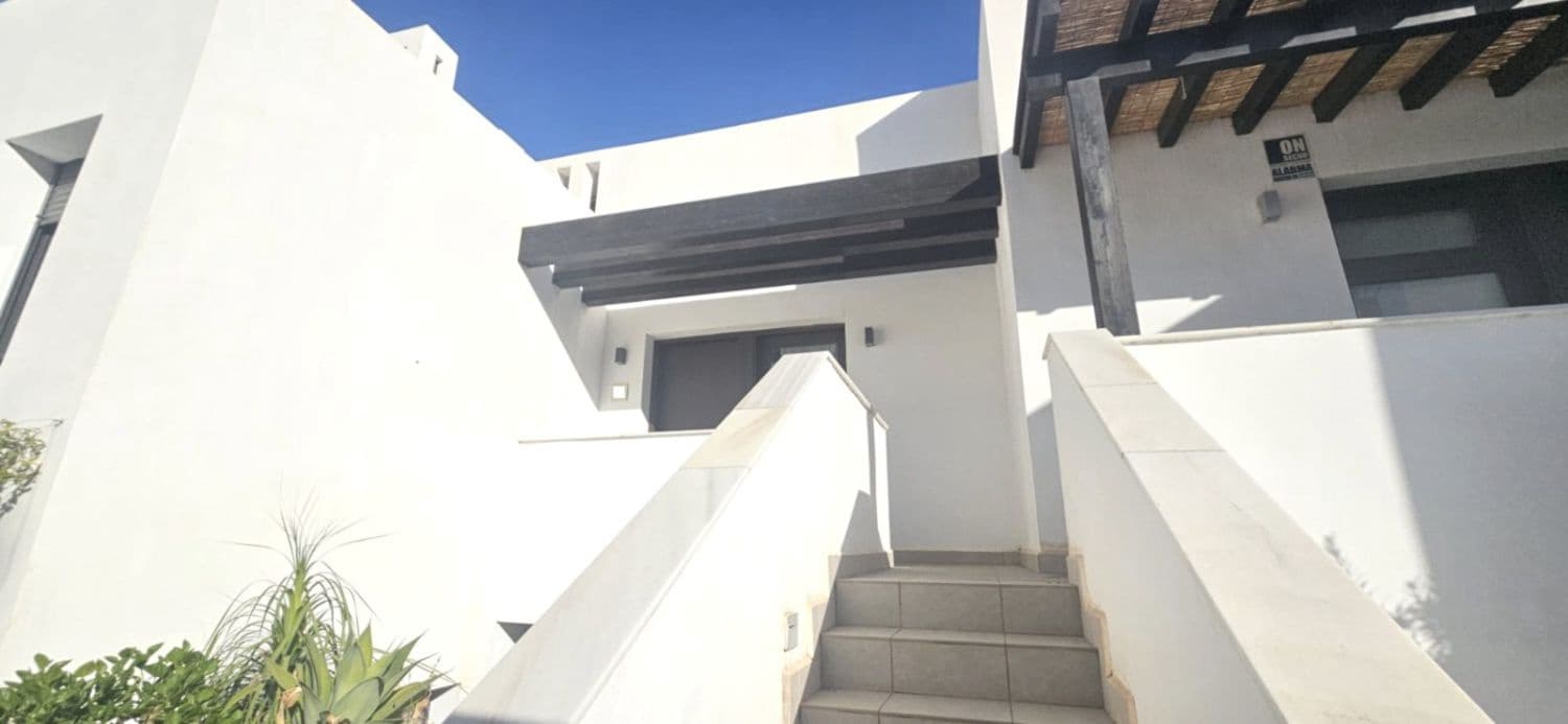 Apartamento de 2 habitaciones en Mojácar en venta - 325.000 € (Ref: 9978417)