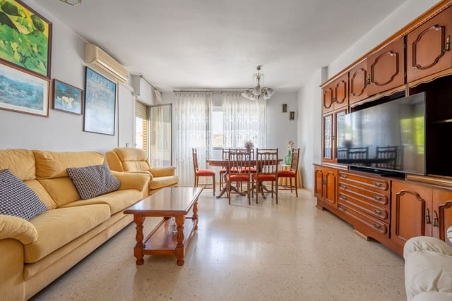4 Zimmer Apartment zu verkaufen in Vera Ciudad, Vera - 138.500 € (Ref: 9979521)
