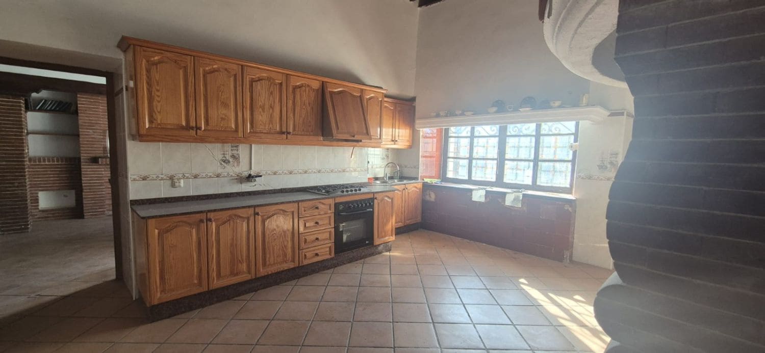 Villa te koop in Mojacar met garage - € 949.000 (Ref: 9986463)