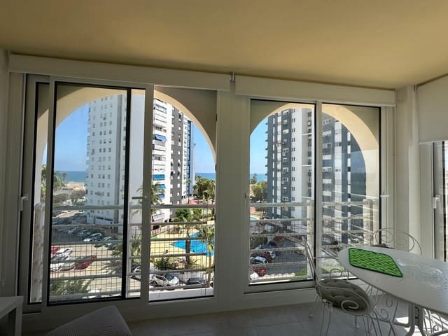 Appartement de 1 chambre à louer à Puig avec piscine - 1 100 € (Ref: 10025645)