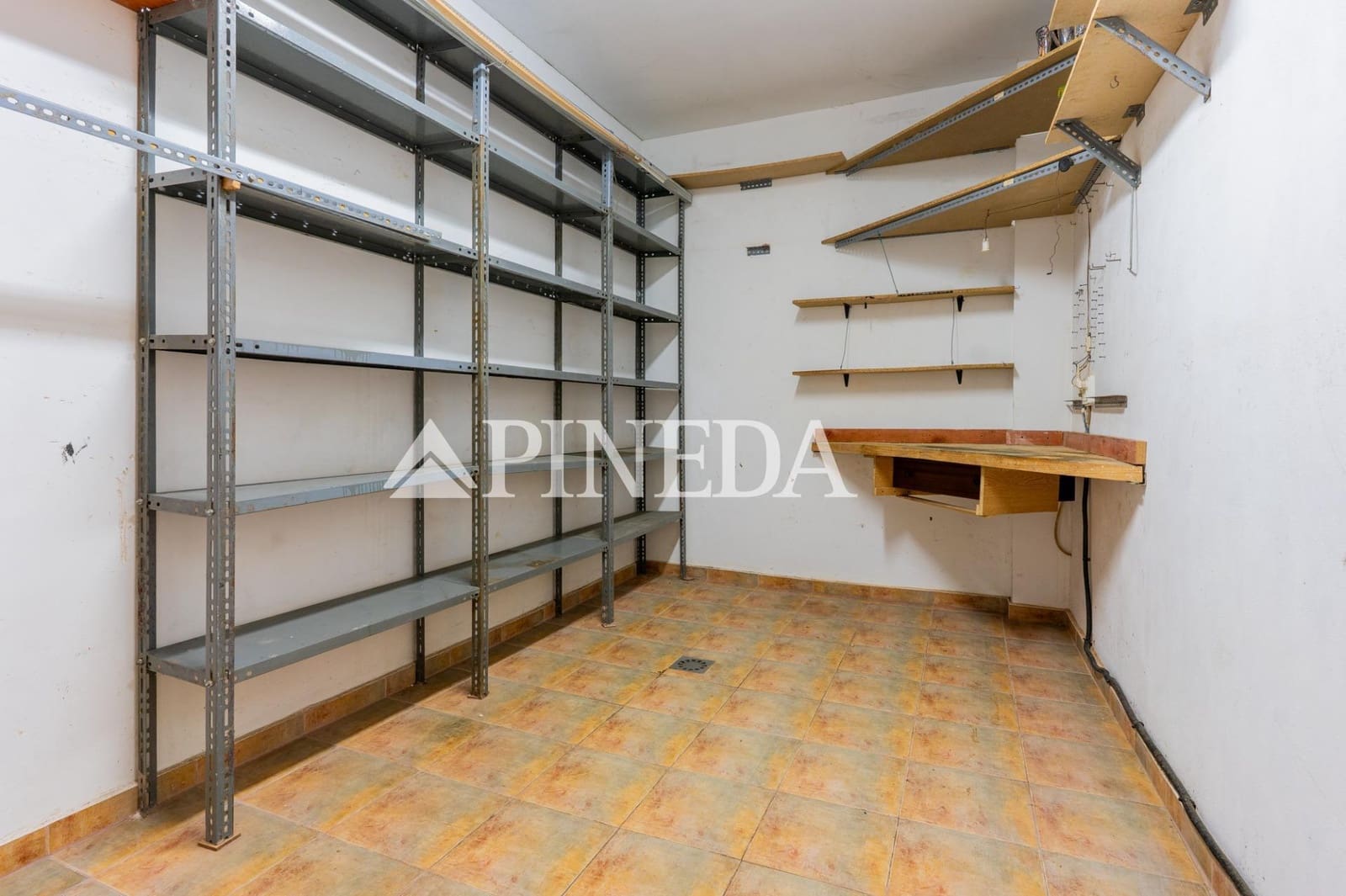 4 soveværelse Rækkehus til salg i Pucol med garage - € 300.000 (Ref: 10098439)