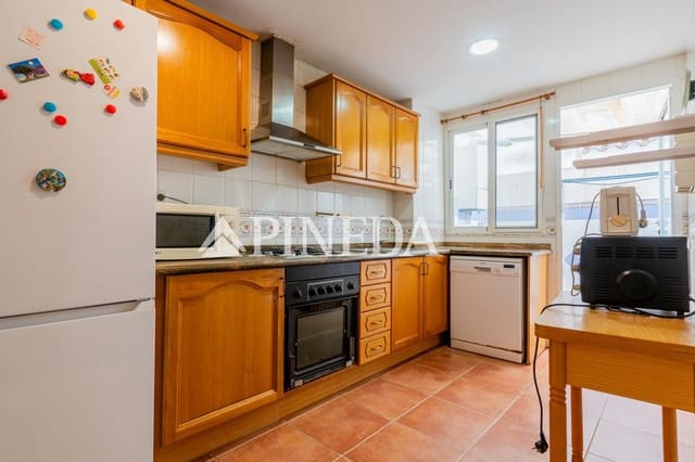 4 soveværelse Rækkehus til salg i Puçol med garage - € 300.000 (Ref: 10098439)