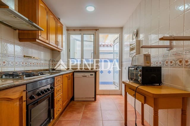 4 soveværelse Rækkehus til salg i Puçol med garage - € 300.000 (Ref: 10098439)