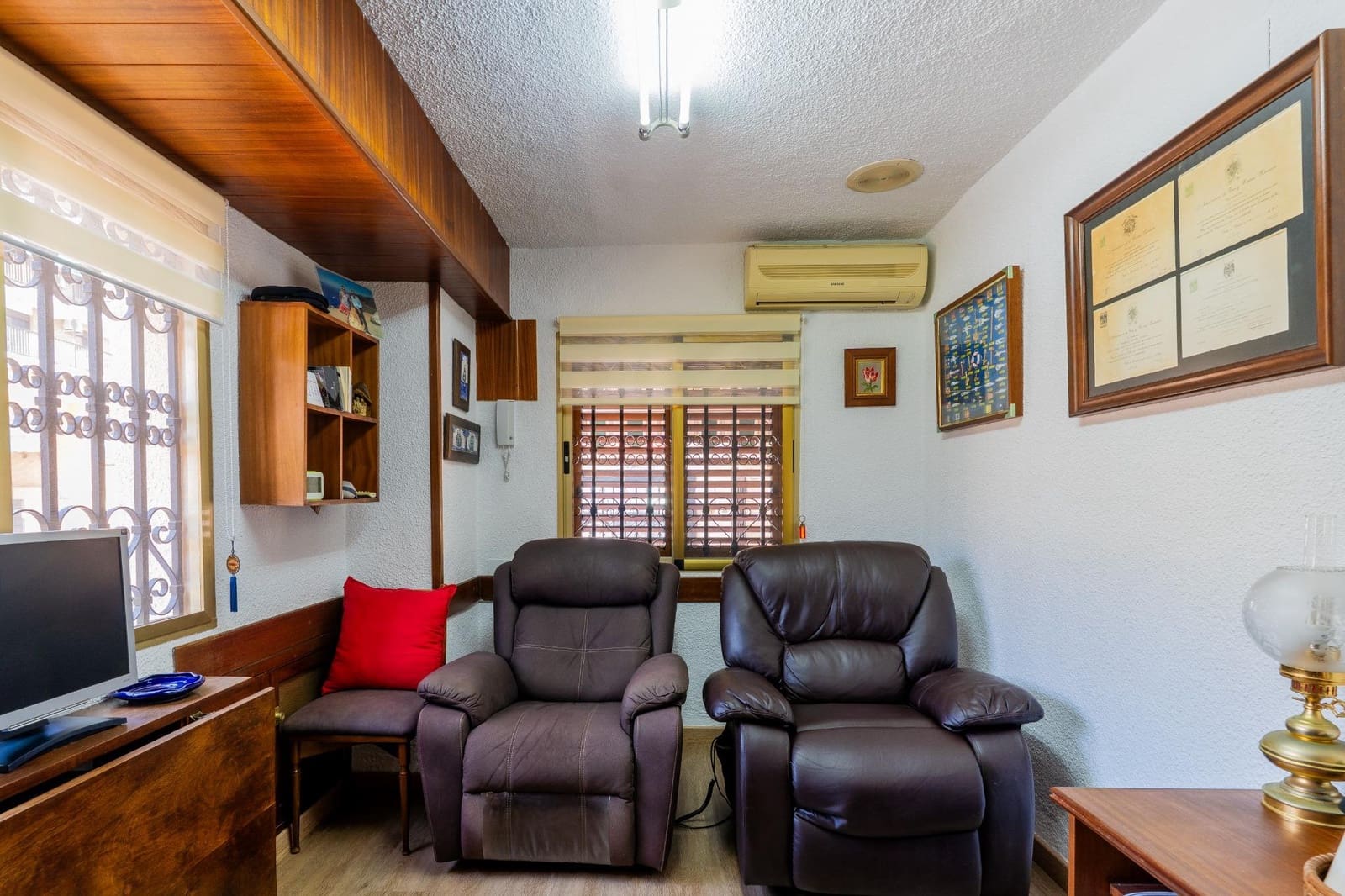 4 slaapkamer Rijtjeshuis te koop in La Pobla de Farnals met zwembad garage - € 1.100.000 (Ref: 10180642)
