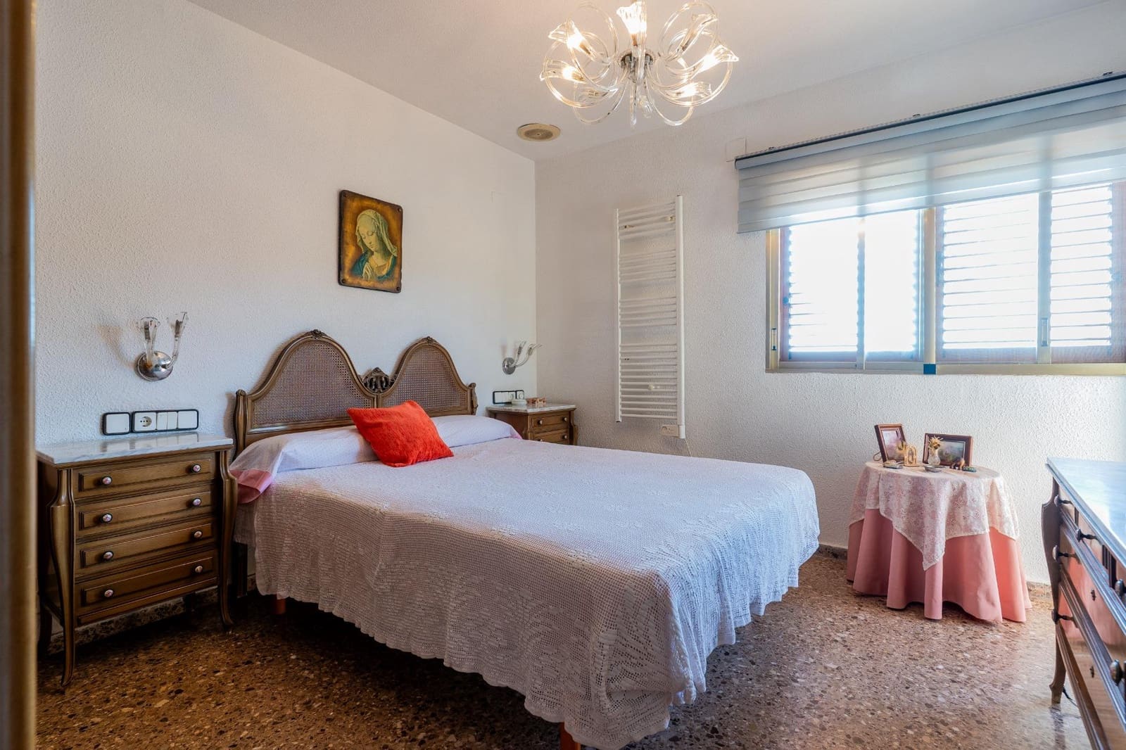 4 slaapkamer Rijtjeshuis te koop in La Pobla de Farnals met zwembad garage - € 1.100.000 (Ref: 10180642)