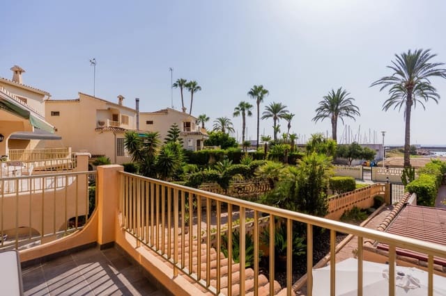 4 slaapkamer Rijtjeshuis te koop in La Pobla de Farnals met zwembad garage - € 1.100.000 (Ref: 10180642)