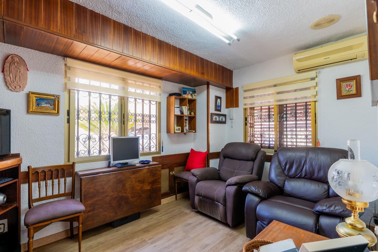 4 slaapkamer Rijtjeshuis te koop in La Pobla de Farnals met zwembad garage - € 1.100.000 (Ref: 10180642)