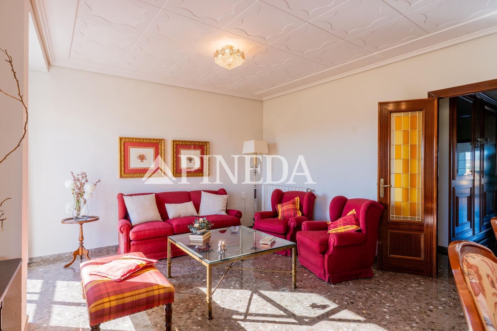 6 Zimmer Haus zu verkaufen in Valencia Stadt mit Garage - 900.000 € (Ref: 10180643)