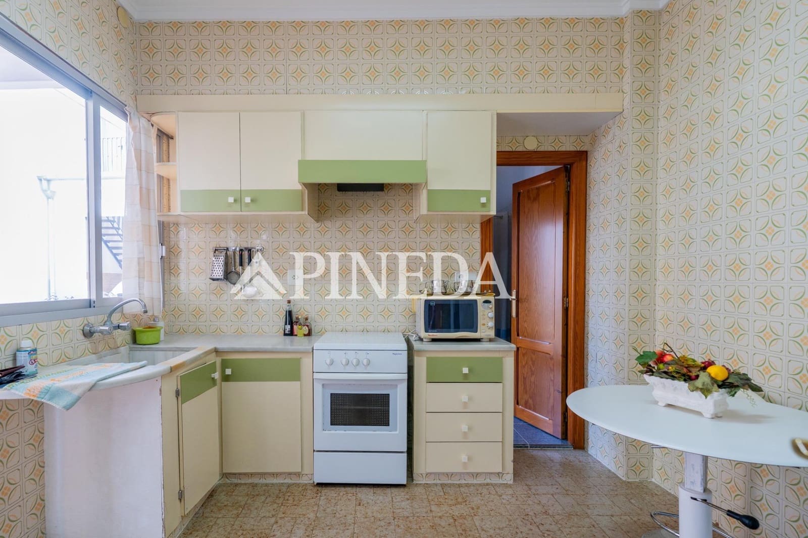6 Zimmer Haus zu verkaufen in Valencia Stadt mit Garage - 900.000 € (Ref: 10180643)