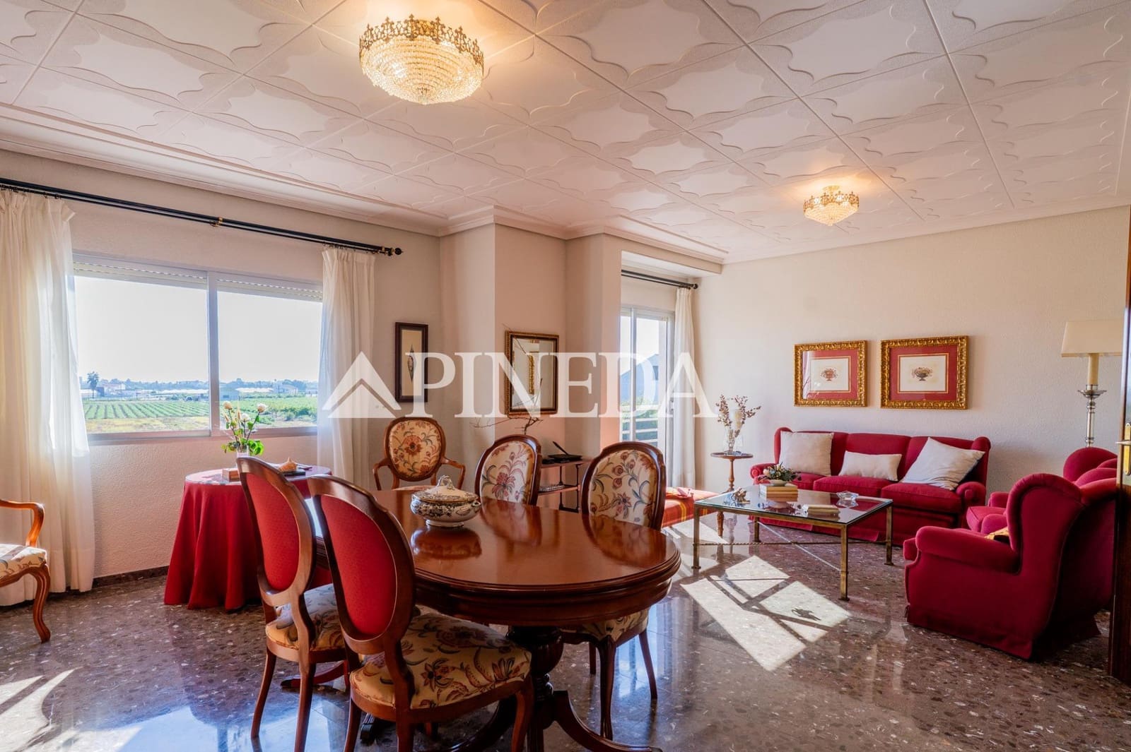 6 Zimmer Haus zu verkaufen in Valencia Stadt mit Garage - 900.000 € (Ref: 10180643)