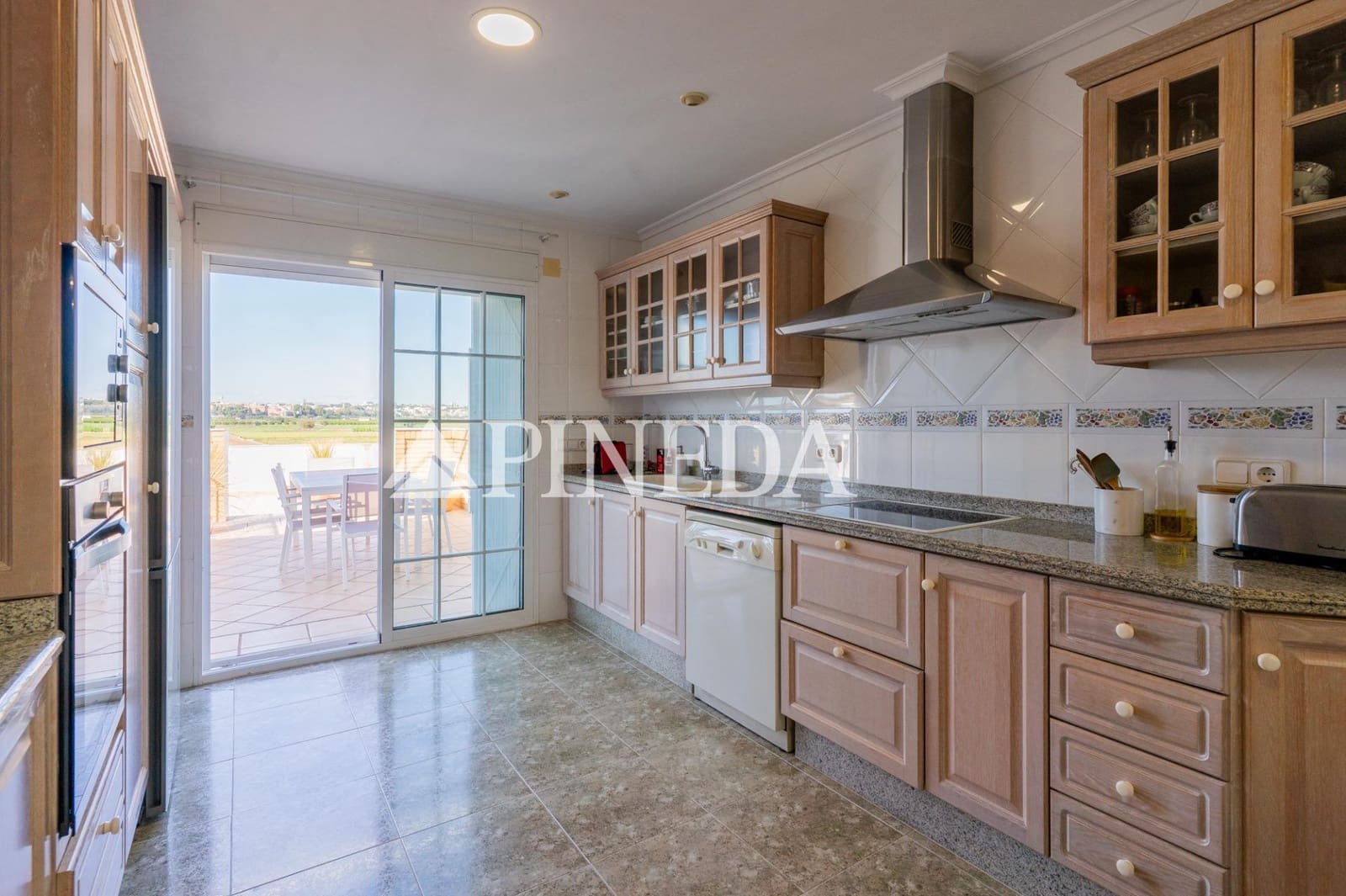 6 Zimmer Haus zu verkaufen in Valencia Stadt mit Garage - 900.000 € (Ref: 10180643)