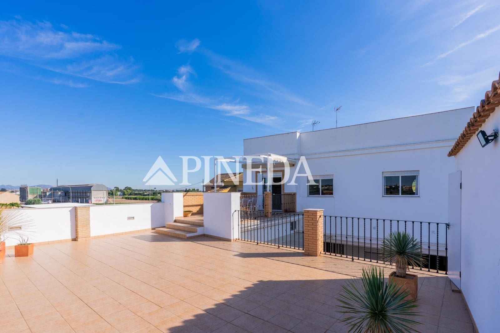 6 Zimmer Haus zu verkaufen in Valencia Stadt mit Garage - 900.000 € (Ref: 10180643)